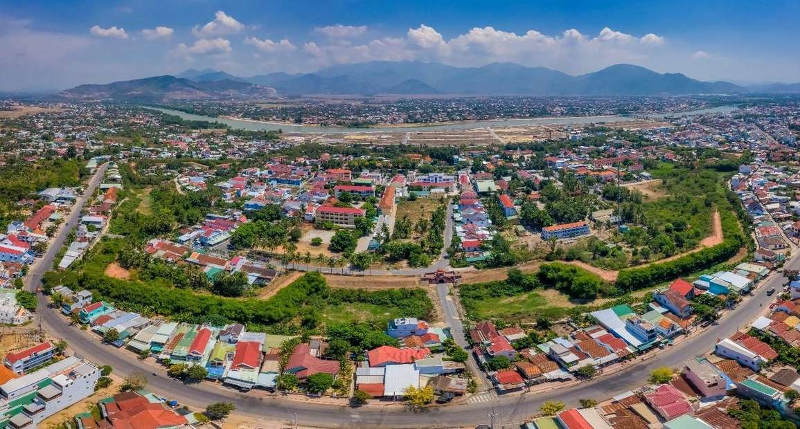 Lời giải cho bài toán mua bất động sản ở tỉnh